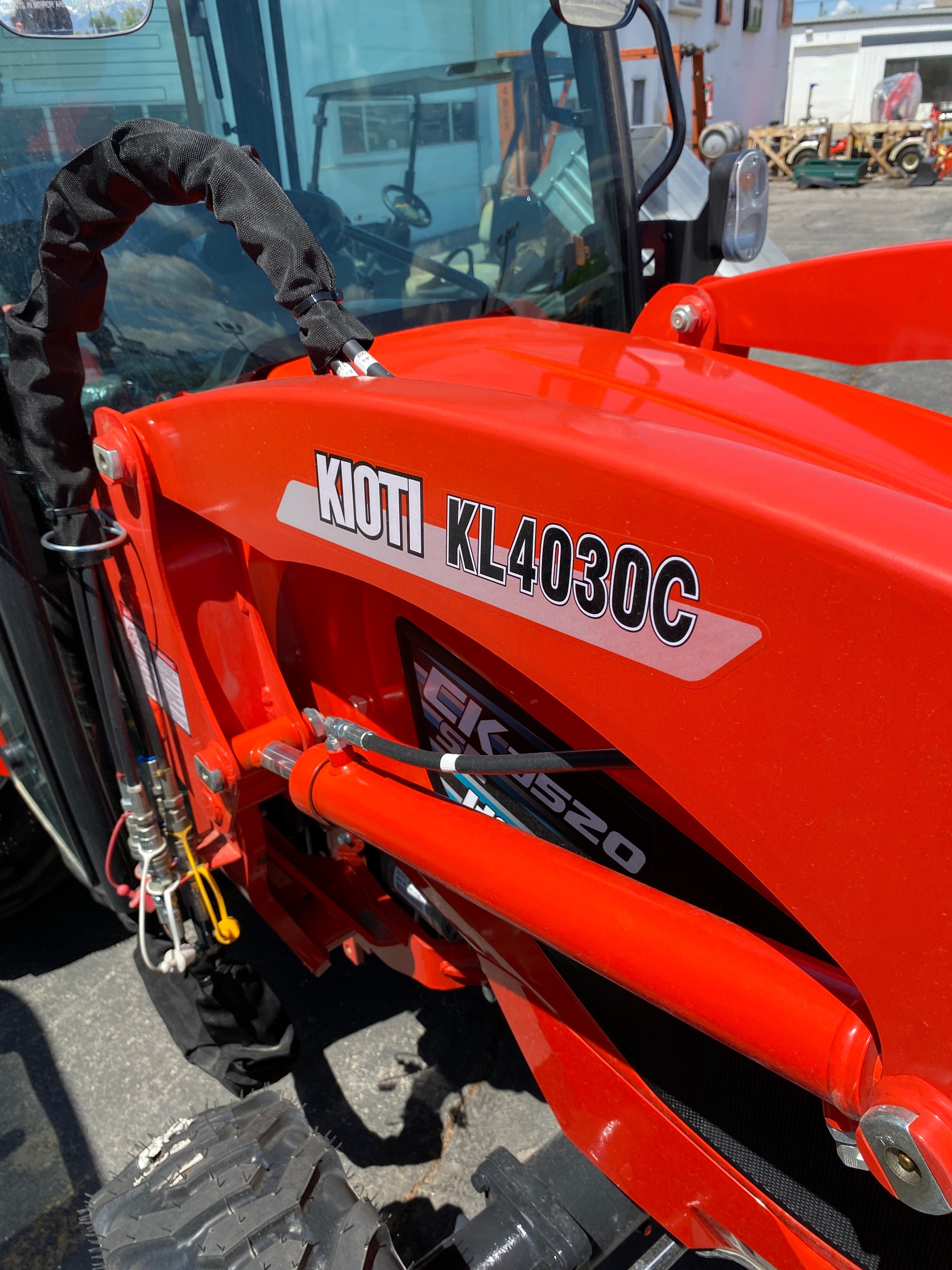 KIOTI CK3520SE HST Cab *** 0% financing available***