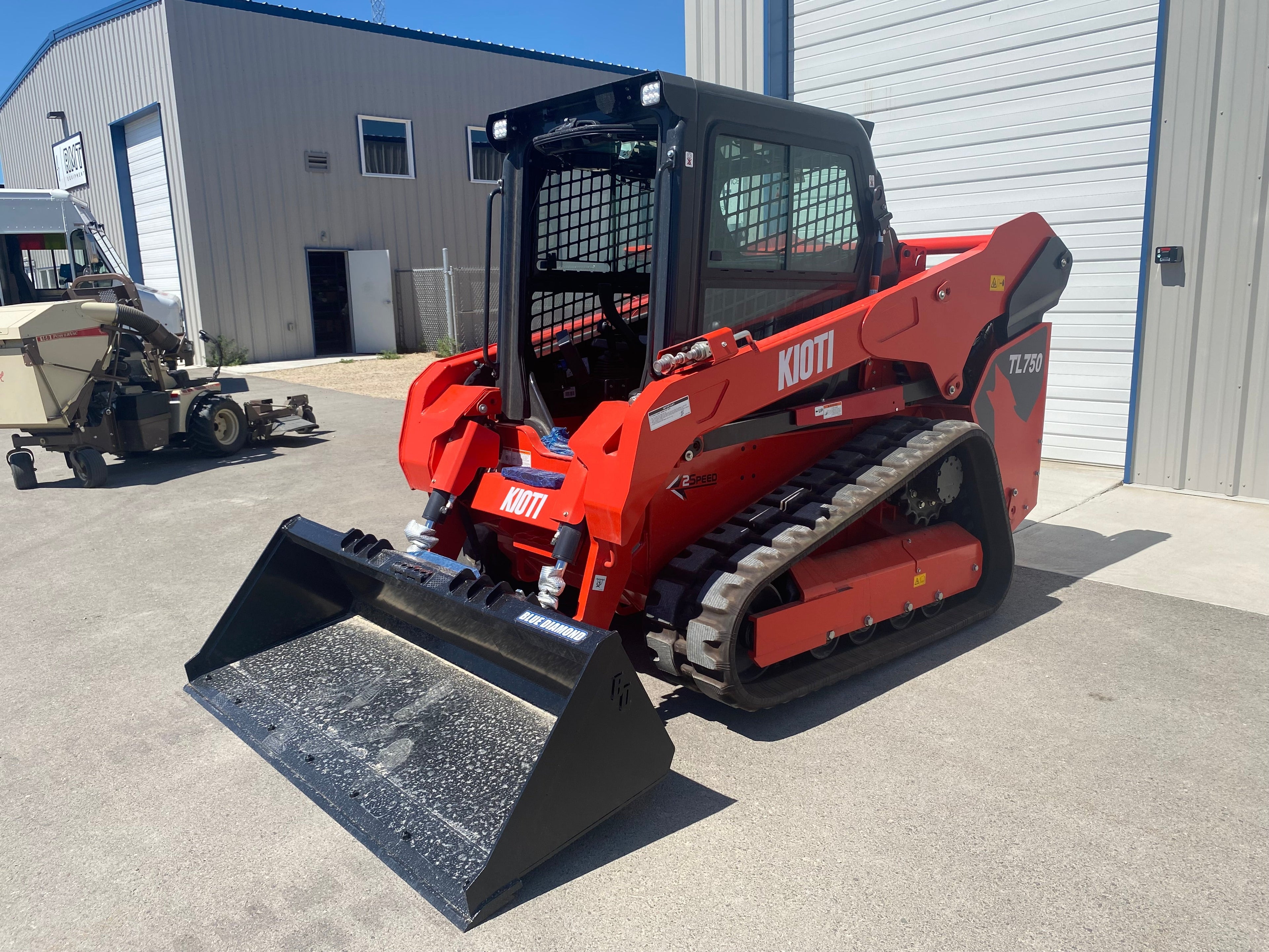 KIOTI TL-750 SKID STEER **0% FINANCING AVAILABLE**
