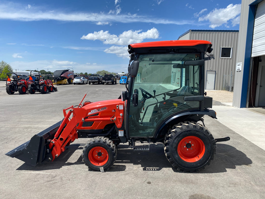 KIOTI CX2510 W/ CAB ** 0% FINANCING AVAILABLE**