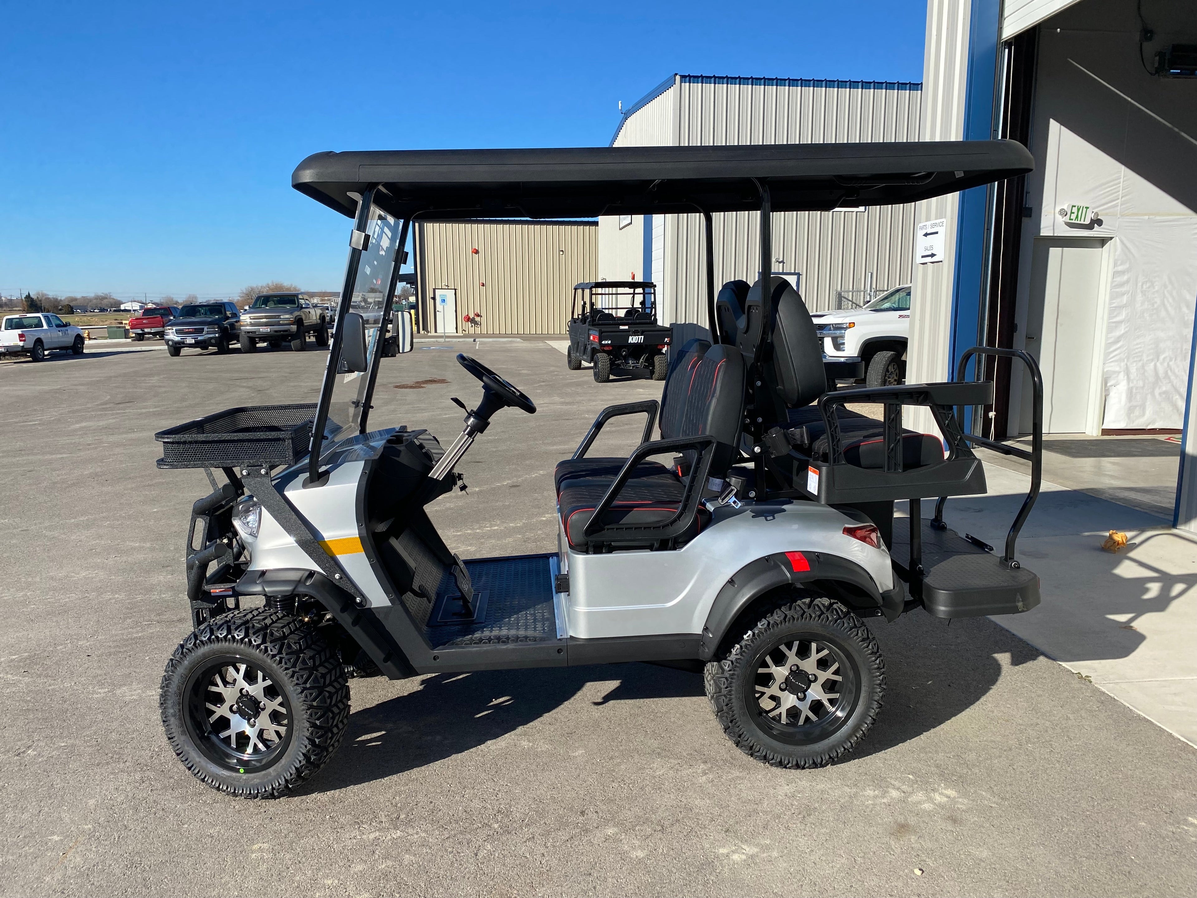 2026 Kandi Kruiser 4P Lithium Golf Cart!