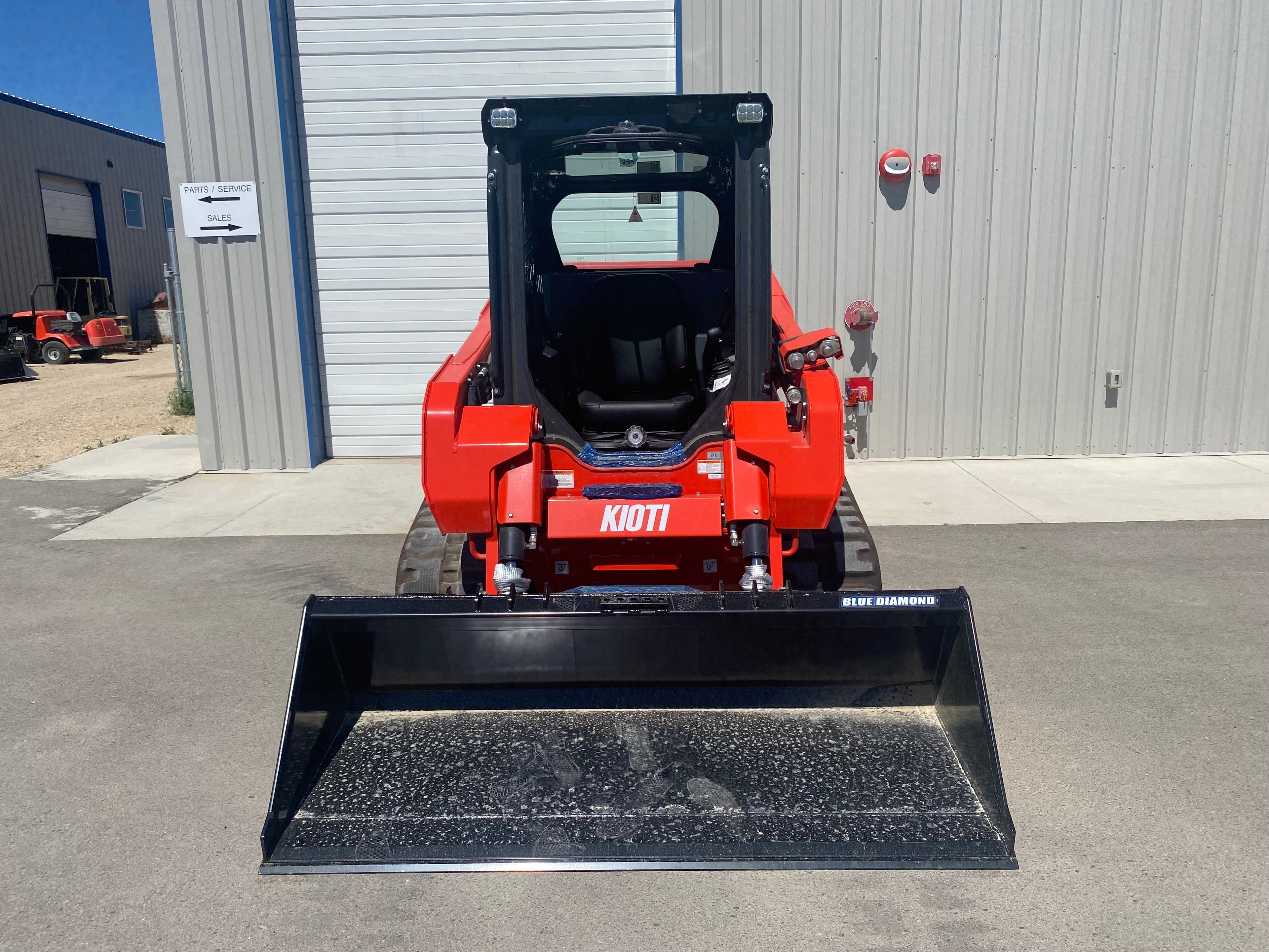 KIOTI TL-750 SKID STEER **0% FINANCING AVAILABLE**