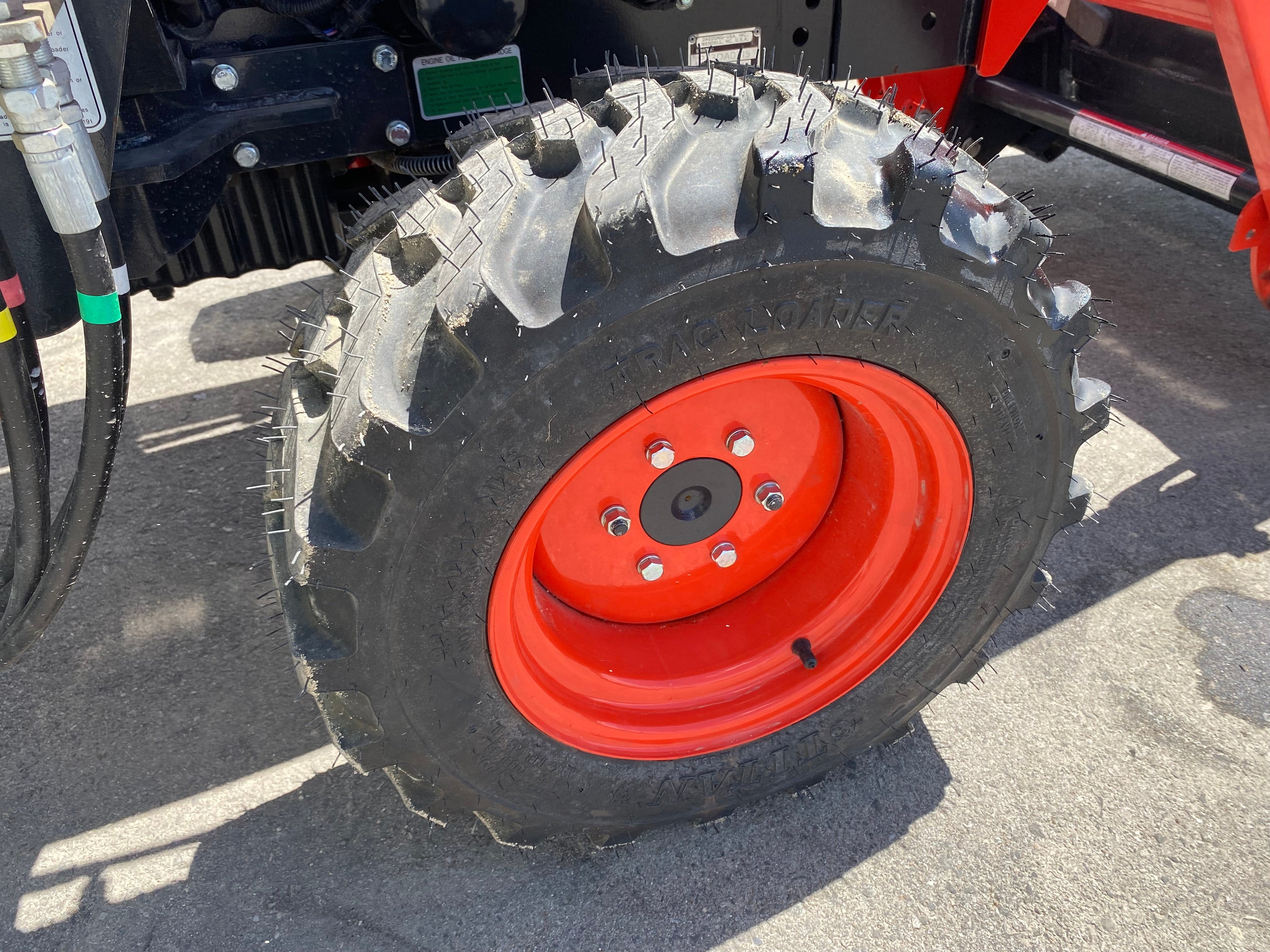 KIOTI CX2510 W/ CAB ** 0% FINANCING AVAILABLE**