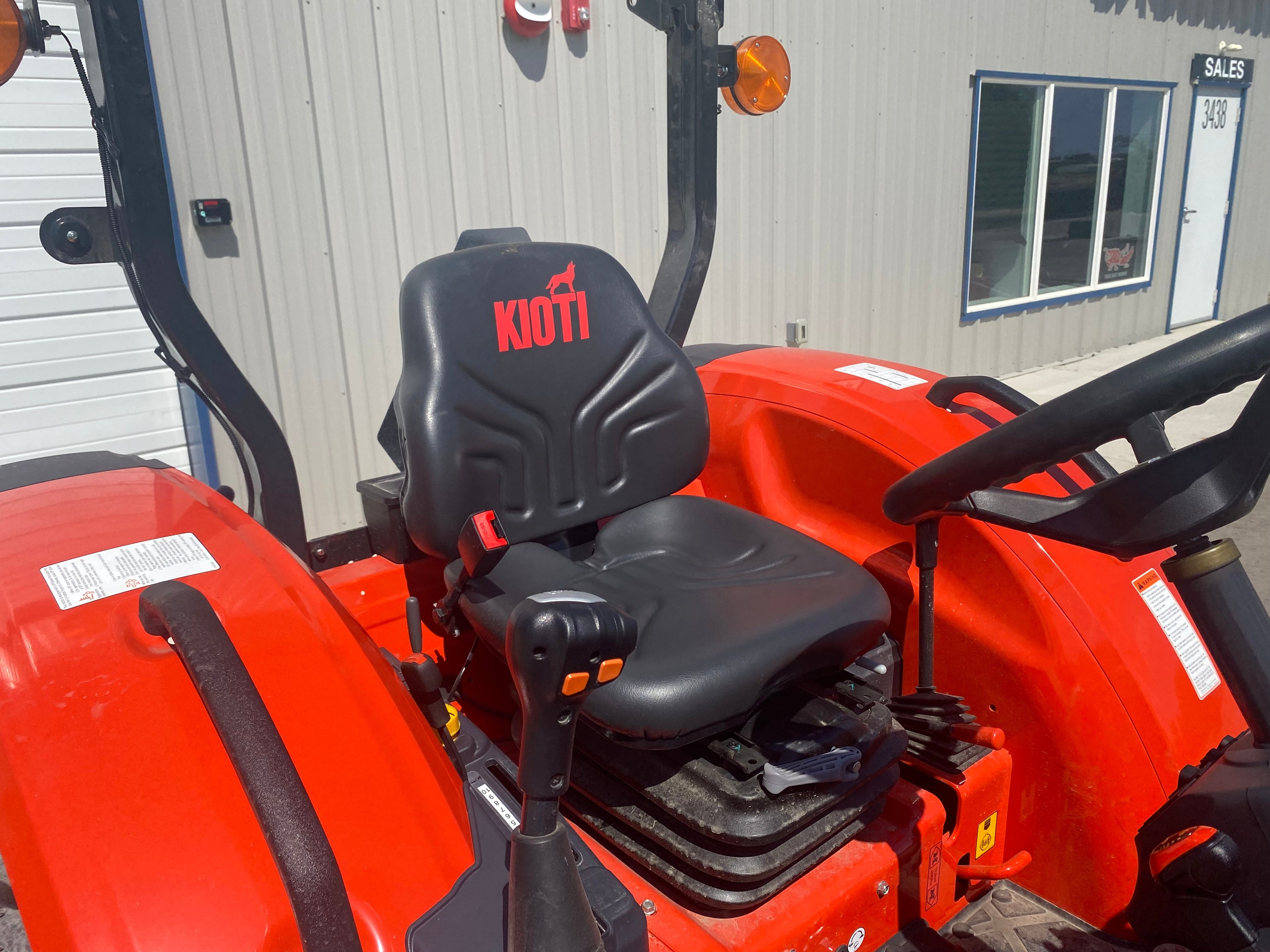 KIOTI DK5320SE HST **0% FINANCING AVAILABLE**