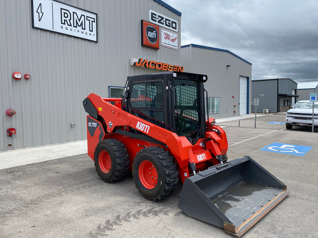 New 2025 KIOTI SL750 SKIDSTEER with 78" Bucket**0% FINANCING AVAILABLE**