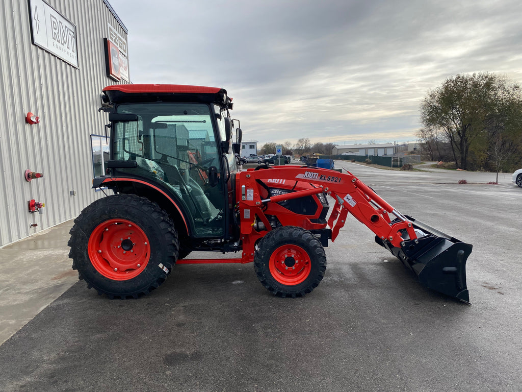 KIOTI DK5320SEHC CAB TRACTOR **0% FINANCING AVAILABLE