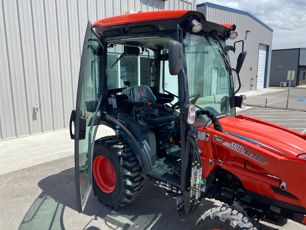 KIOTI CX2510 W/ CAB ** 0% FINANCING AVAILABLE**