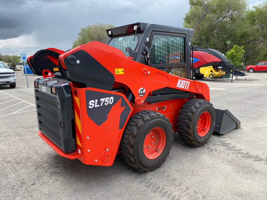 New 2025 KIOTI SL750 SKIDSTEER with 78" Bucket**0% FINANCING AVAILABLE**