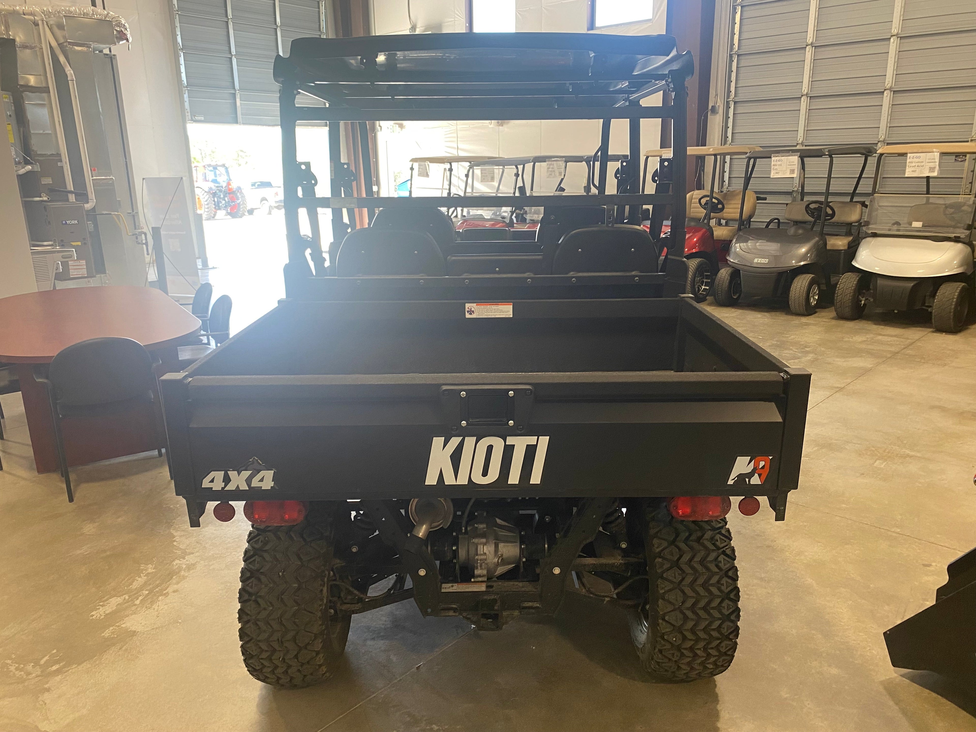 KIOTI K9 2 ROW 4X4