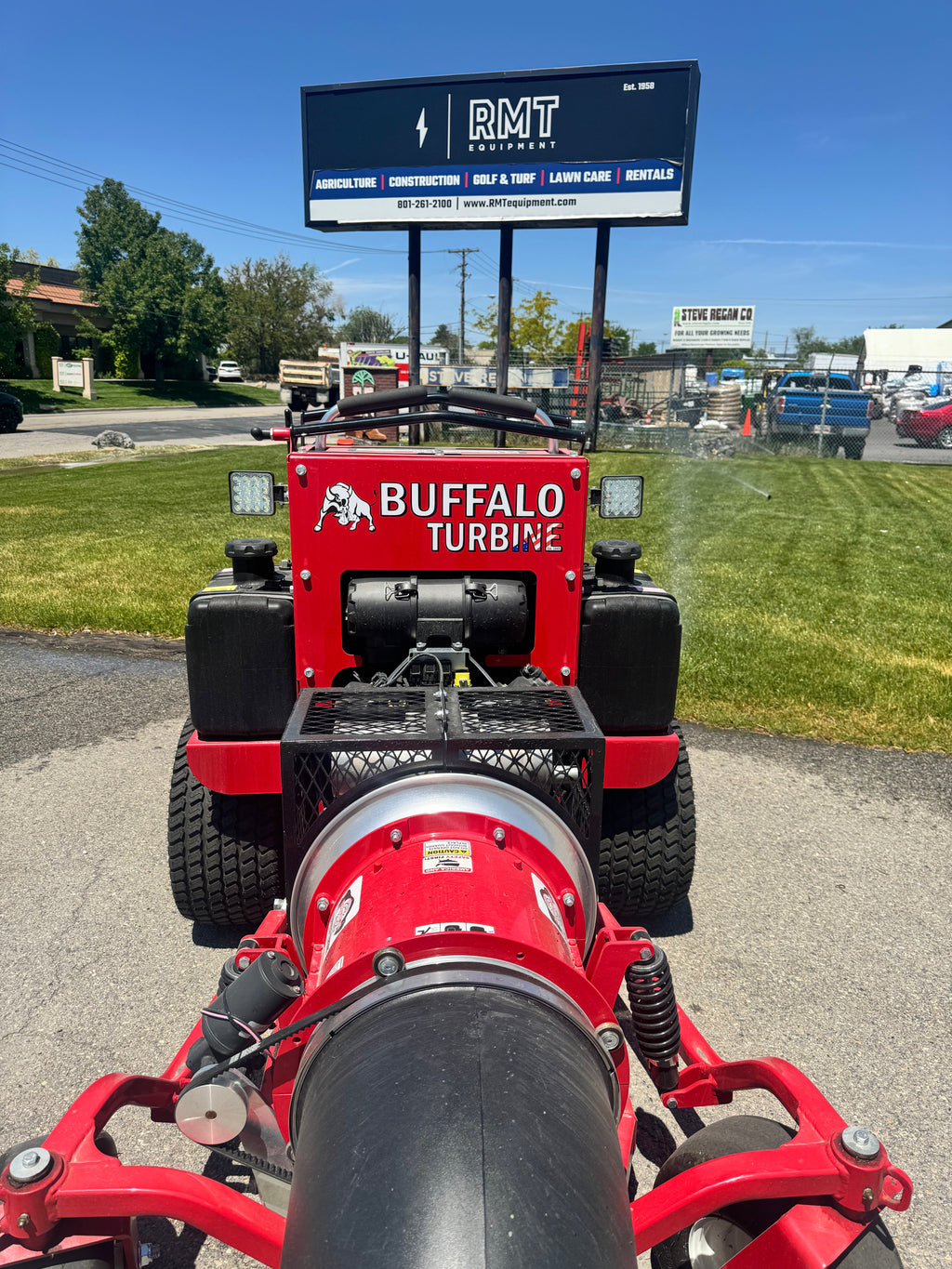 Buffalo Blitz - StandOn Turbine Blower - 26HP
