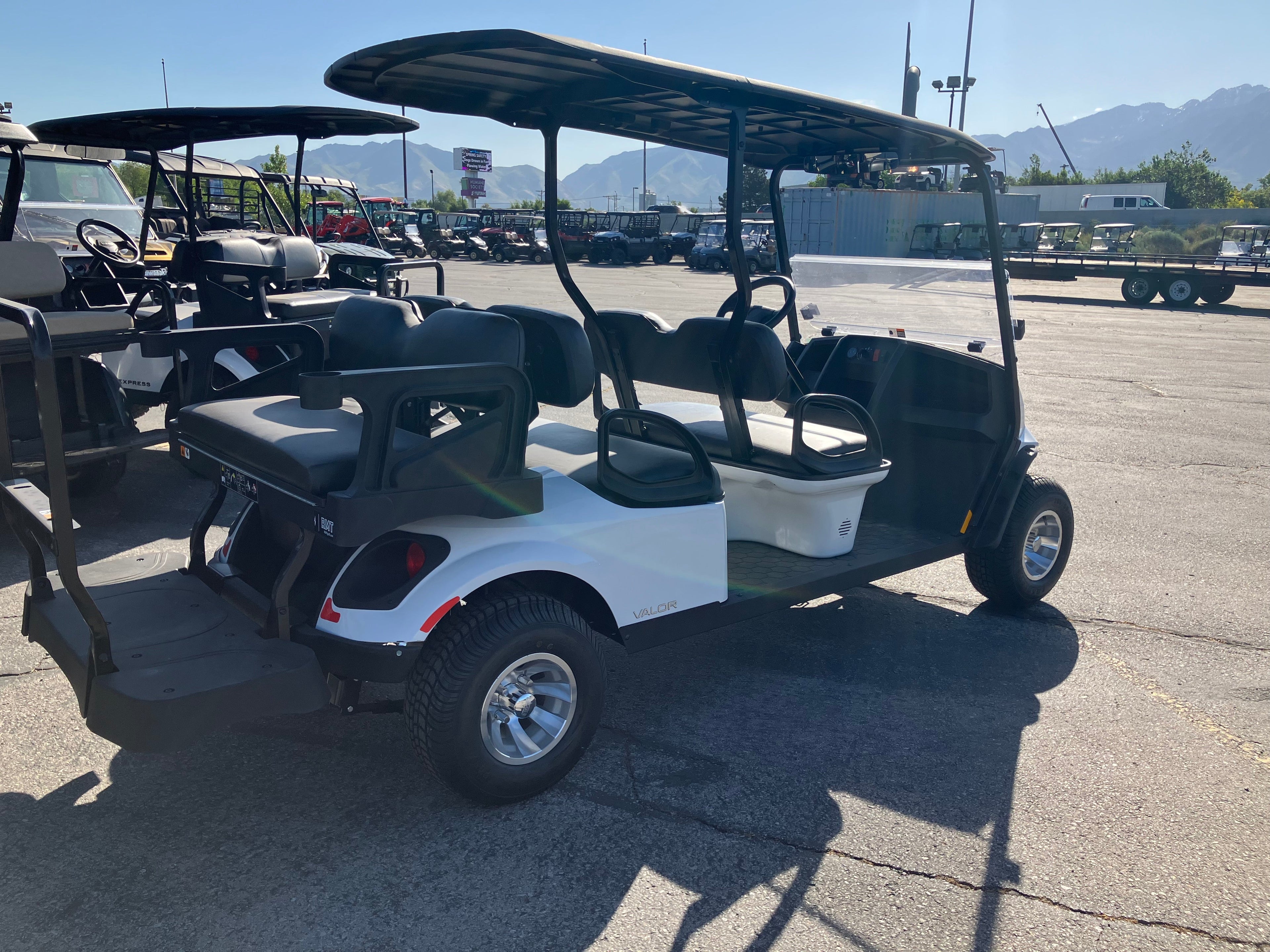 New White 2024 EZGO Valor 6 Electric- 6-Passenger Golf Cart- Closeout Pricing