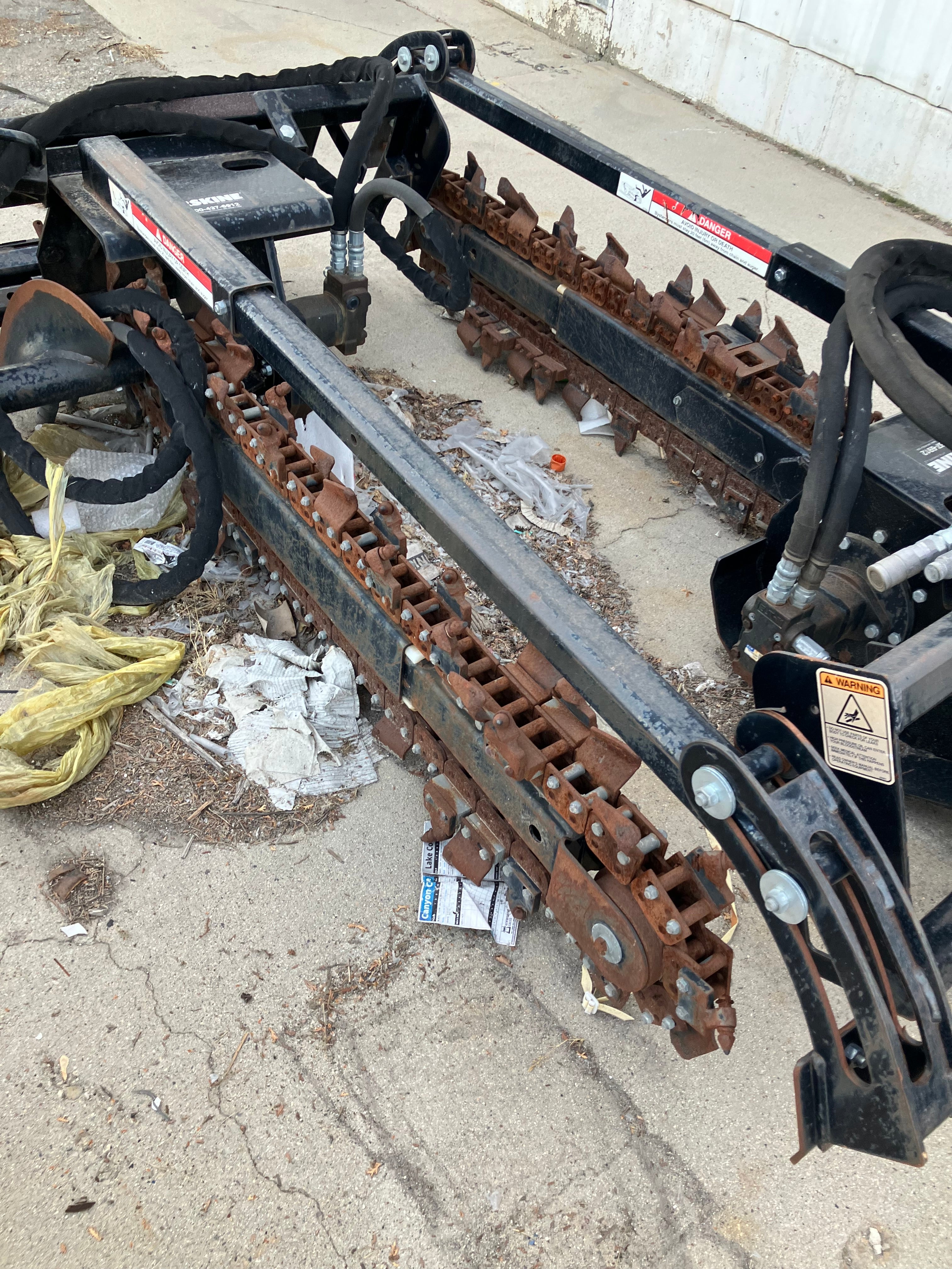 Eskine 60"Trencher