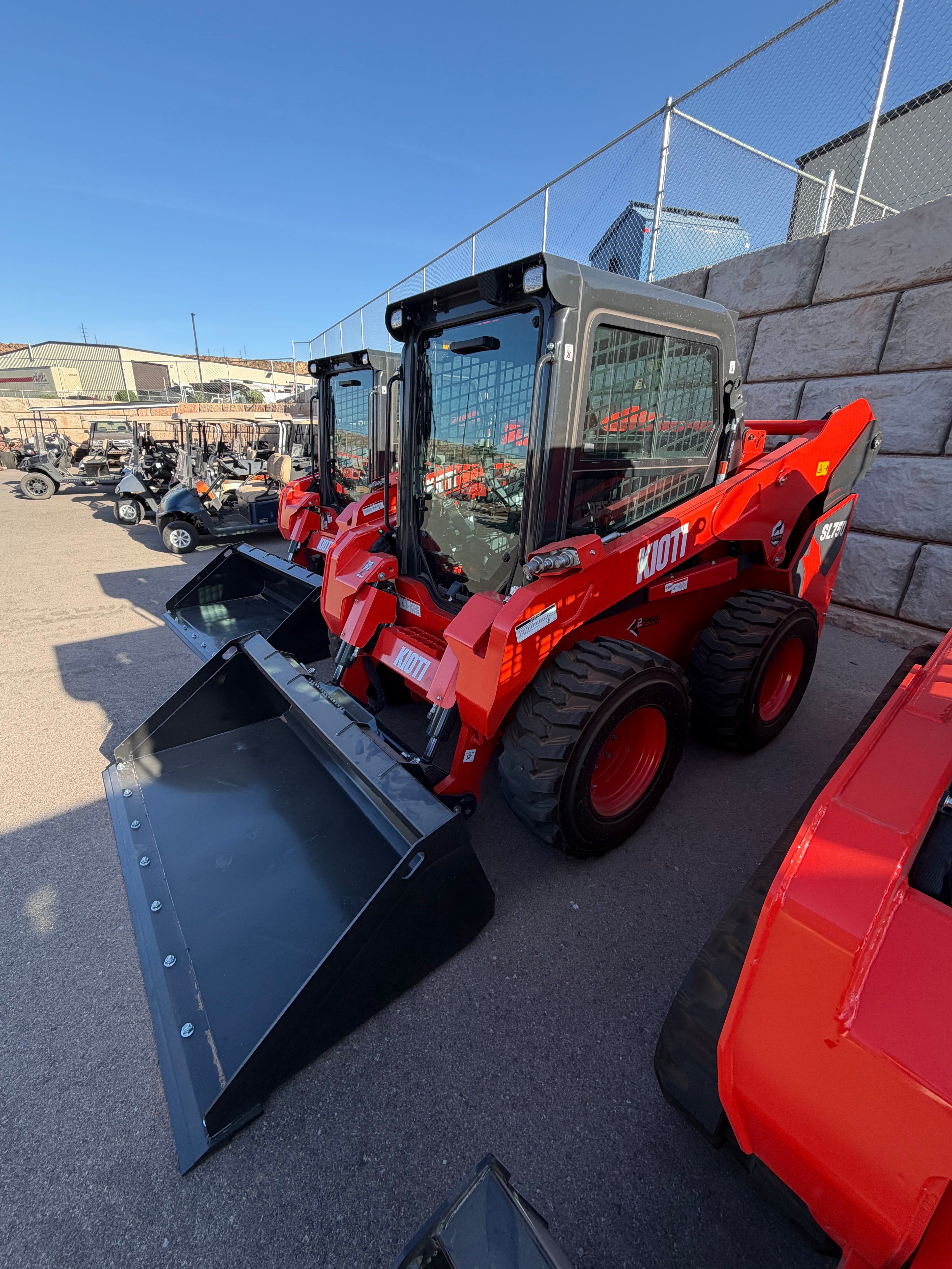 KIOTI SL750 SKIDSTEER with 78" Bucket **0% FINANCING AVAILABLE** 2026 model