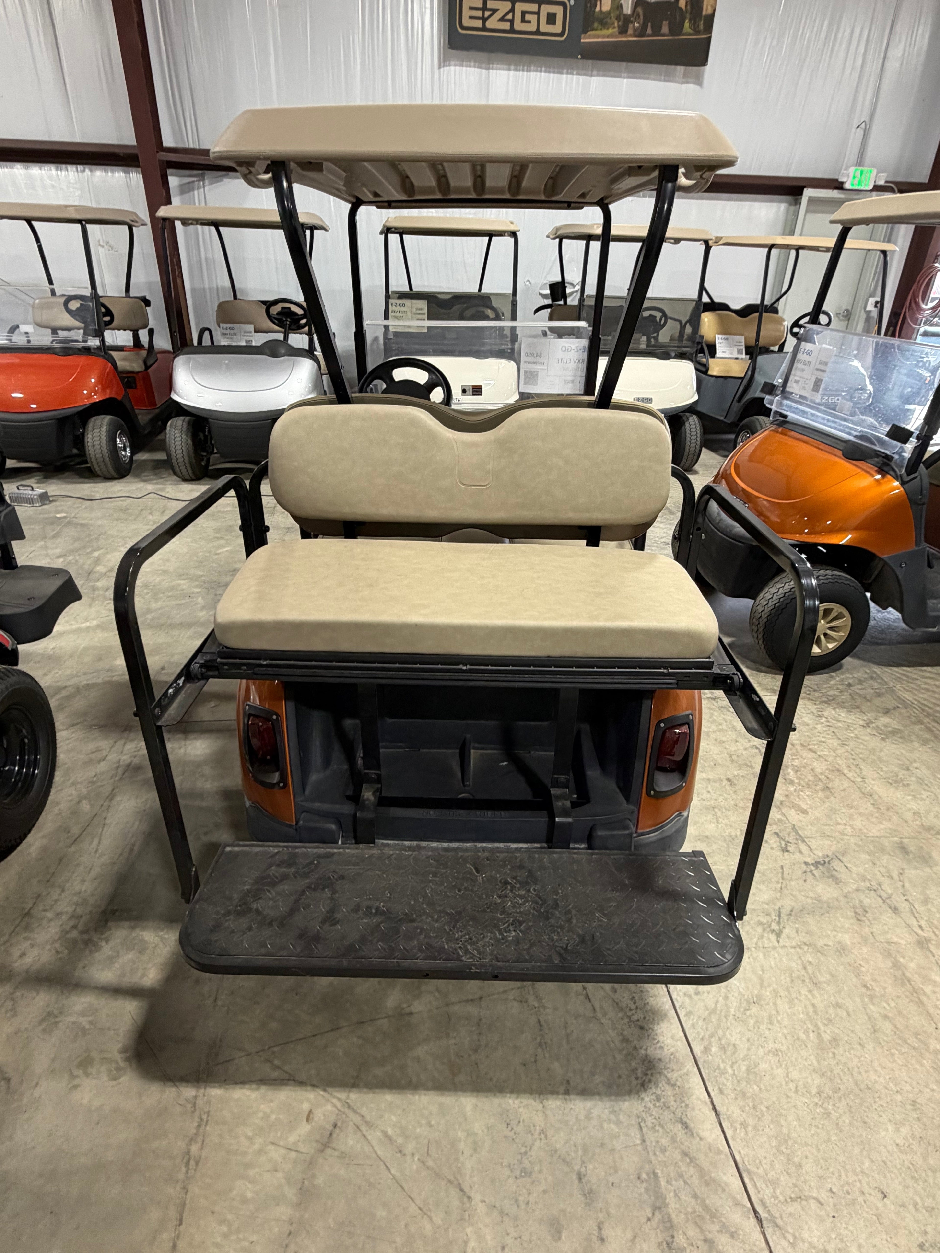 2021 EZ-GO RXV ELITE Lithium Golf Cart