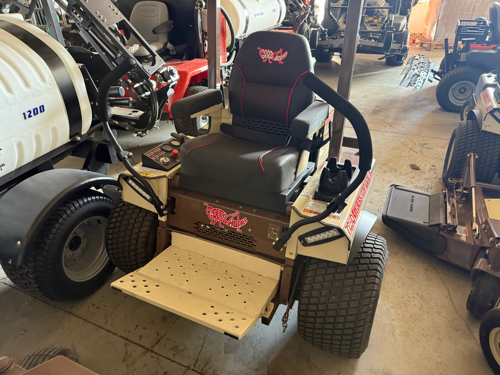 Grasshopper 725DT W/25 HP DIESEL ENGINE