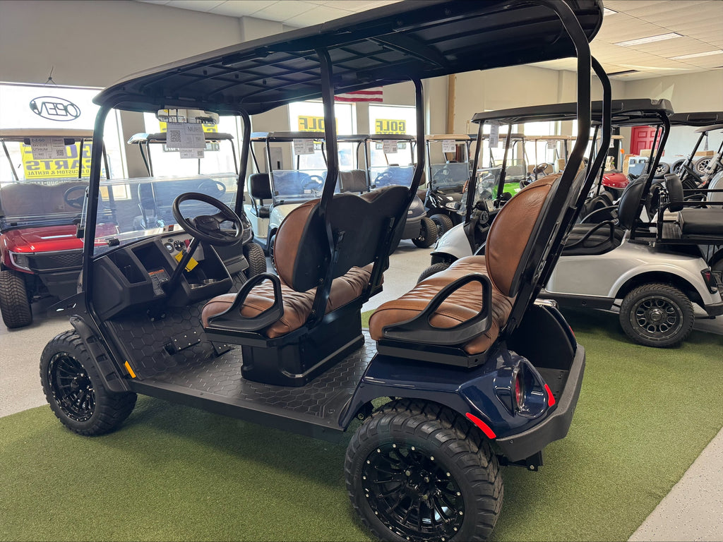 New 2025 EZGO LIBERTY ELiTE Lithium Golf Cart