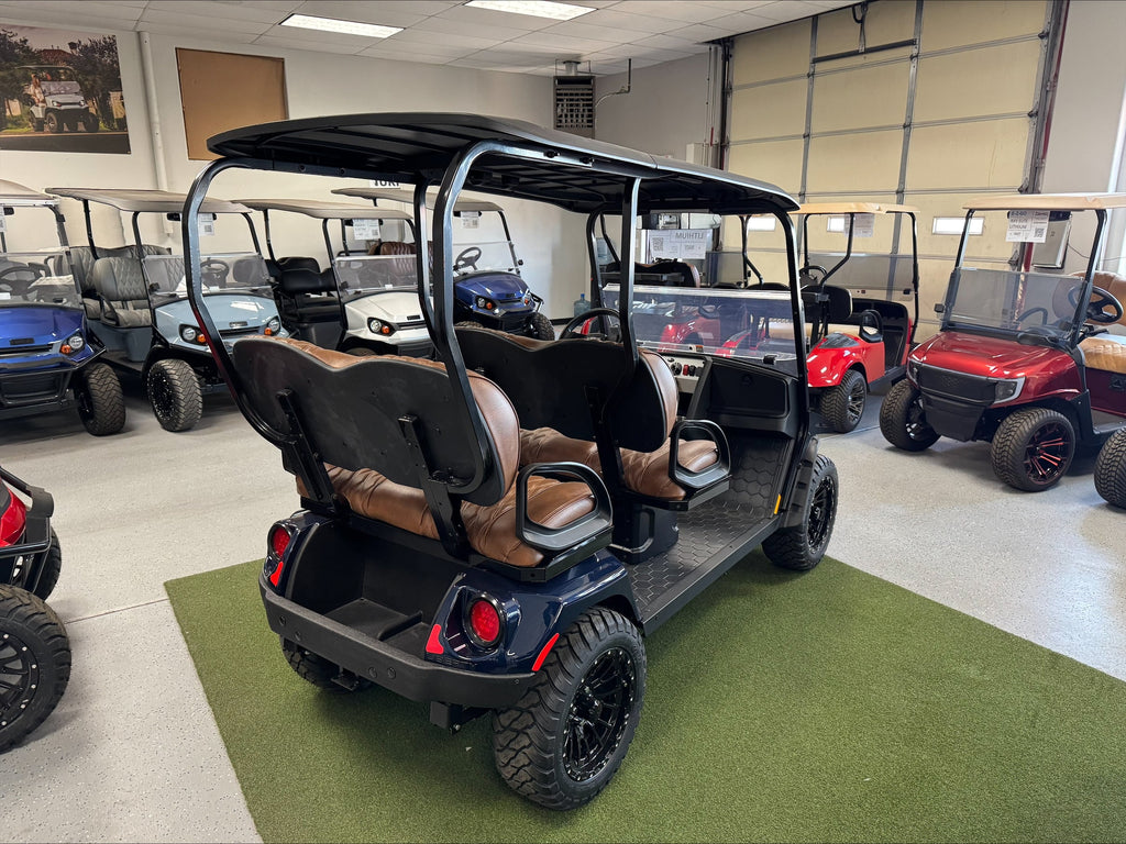 New 2025 EZGO LIBERTY ELiTE Lithium Golf Cart